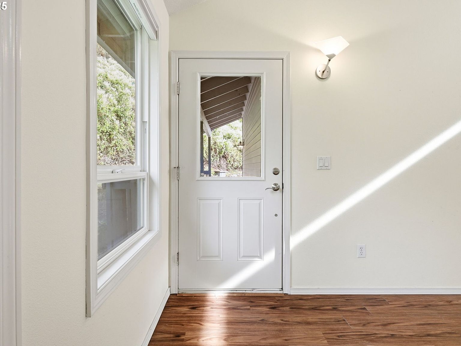 5239 N Emerson Dr Portland, OR 97217 - Thumbnail 5