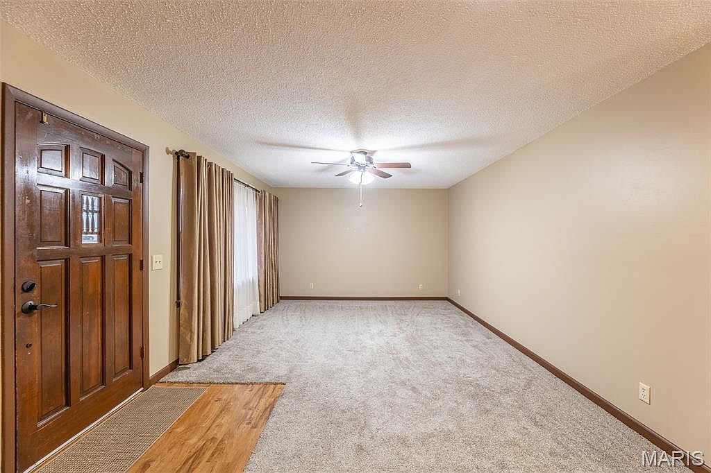 2855 Lakeside Dr Poplar Bluff, MO 63901 - Thumbnail 5