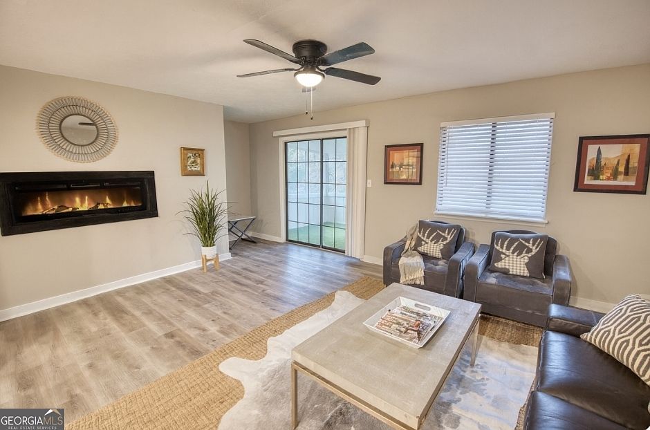 4357 Denise Dr Decatur, GA 30035 - Thumbnail 5