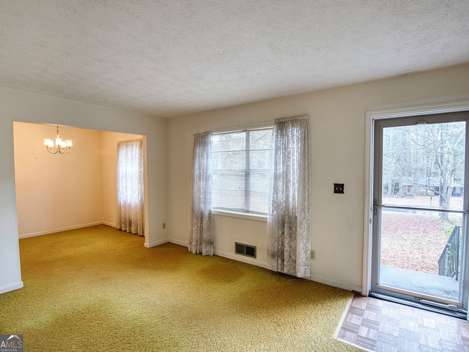 6100 Mincey Rd Stone Mountain, GA 30087 - Thumbnail 5