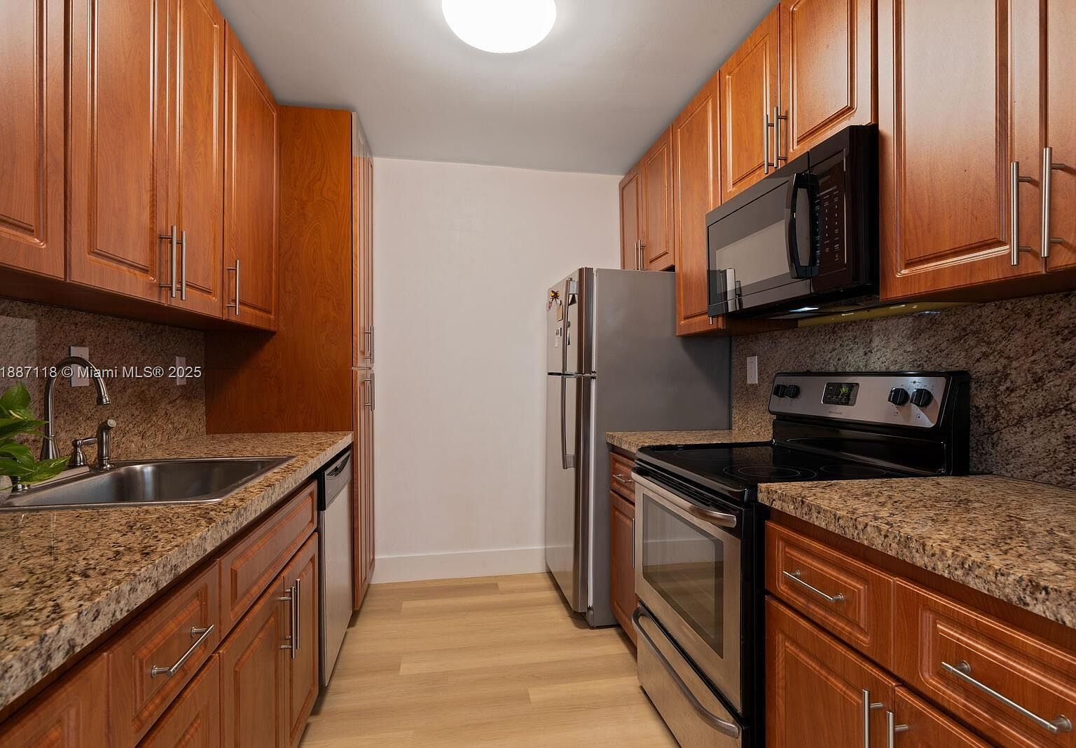 10816 N Kendall Dr #R16 Miami, FL 33176 - Thumbnail 5