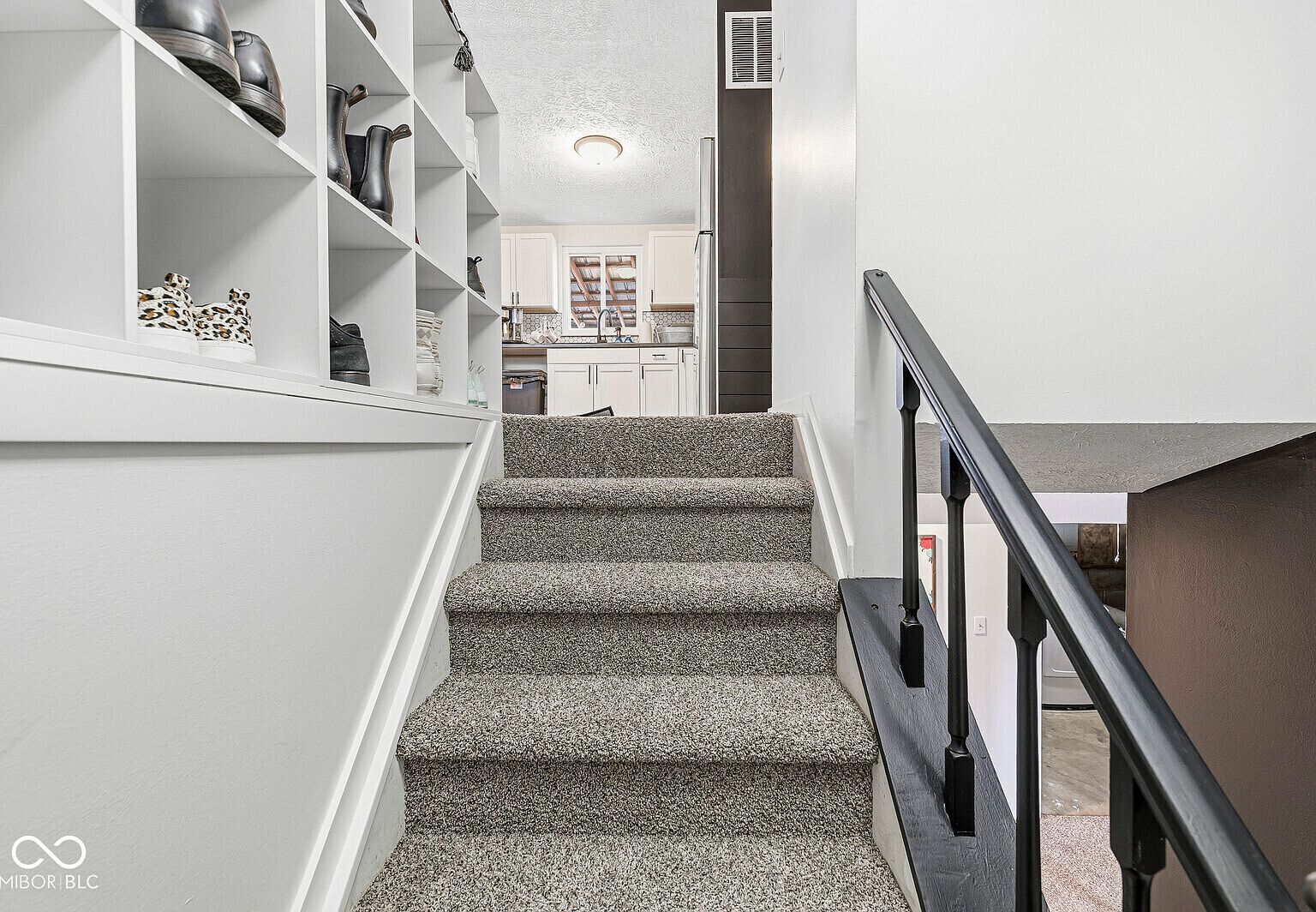 6349 Granner Dr Indianapolis, IN 46221 - Thumbnail 5