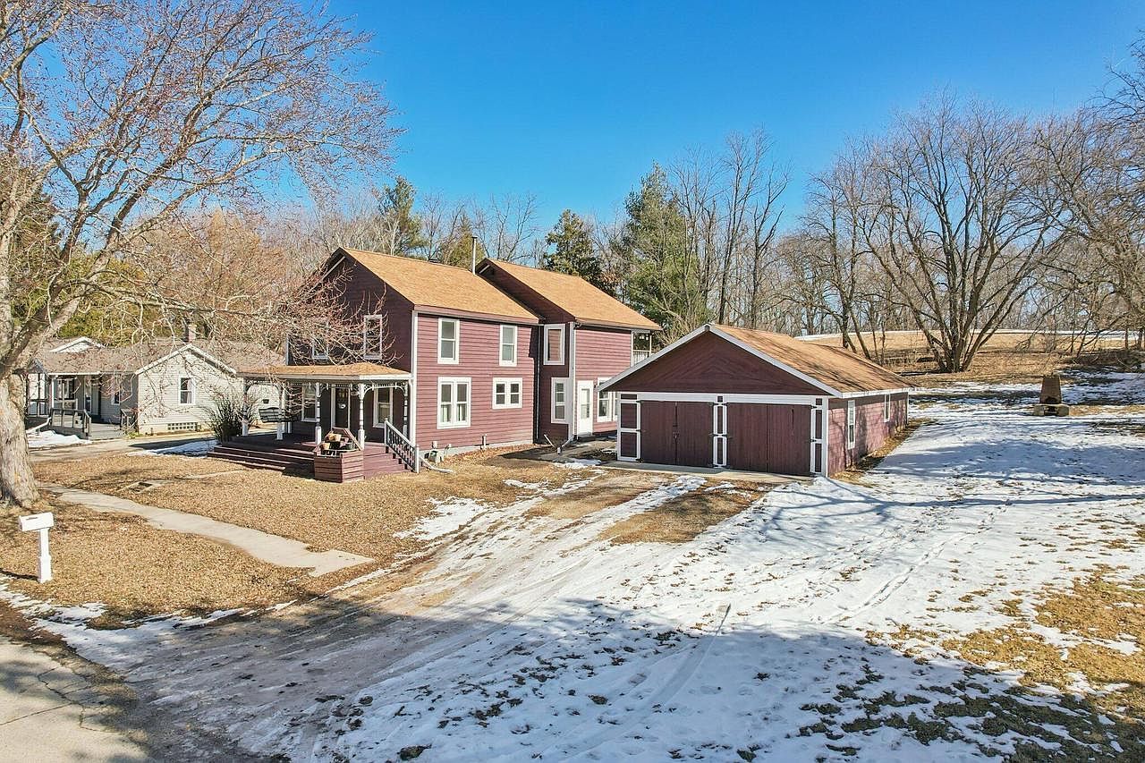 108 Grove Ave Genoa City, WI 53128 - Thumbnail 5