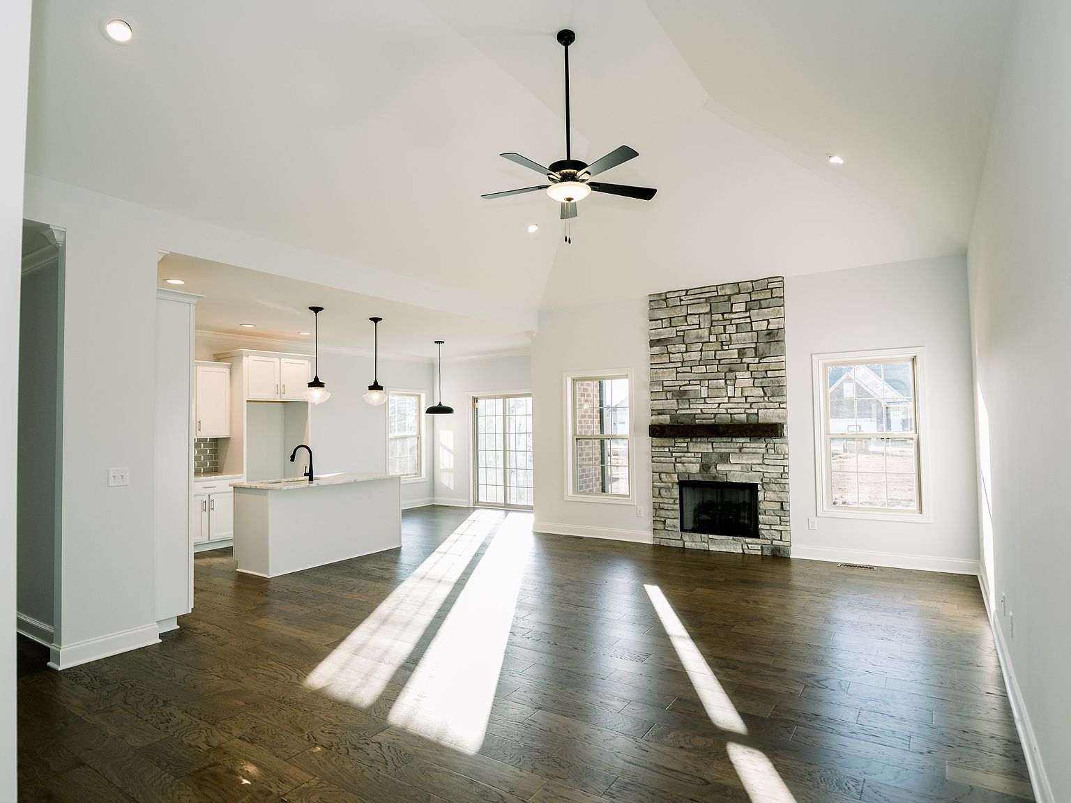 Dixieland Delight Plan, McLellan Crossings Bowling Green, KY 42101 - Thumbnail 5