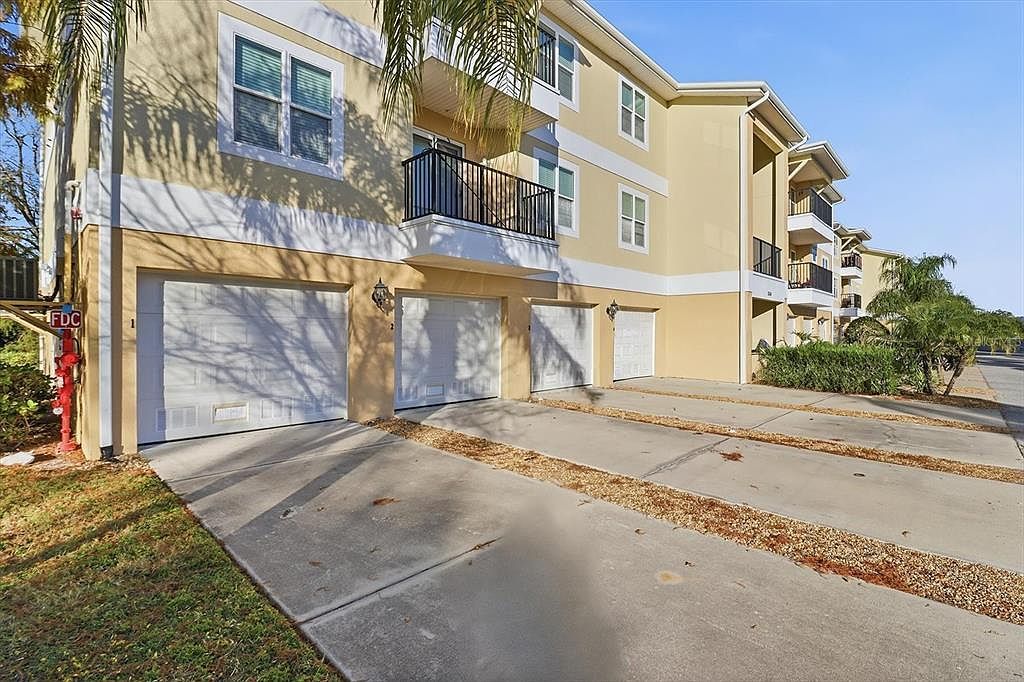 5041 Royal Palms Way APT 202 New Port Richey, FL 34652 - Thumbnail 5