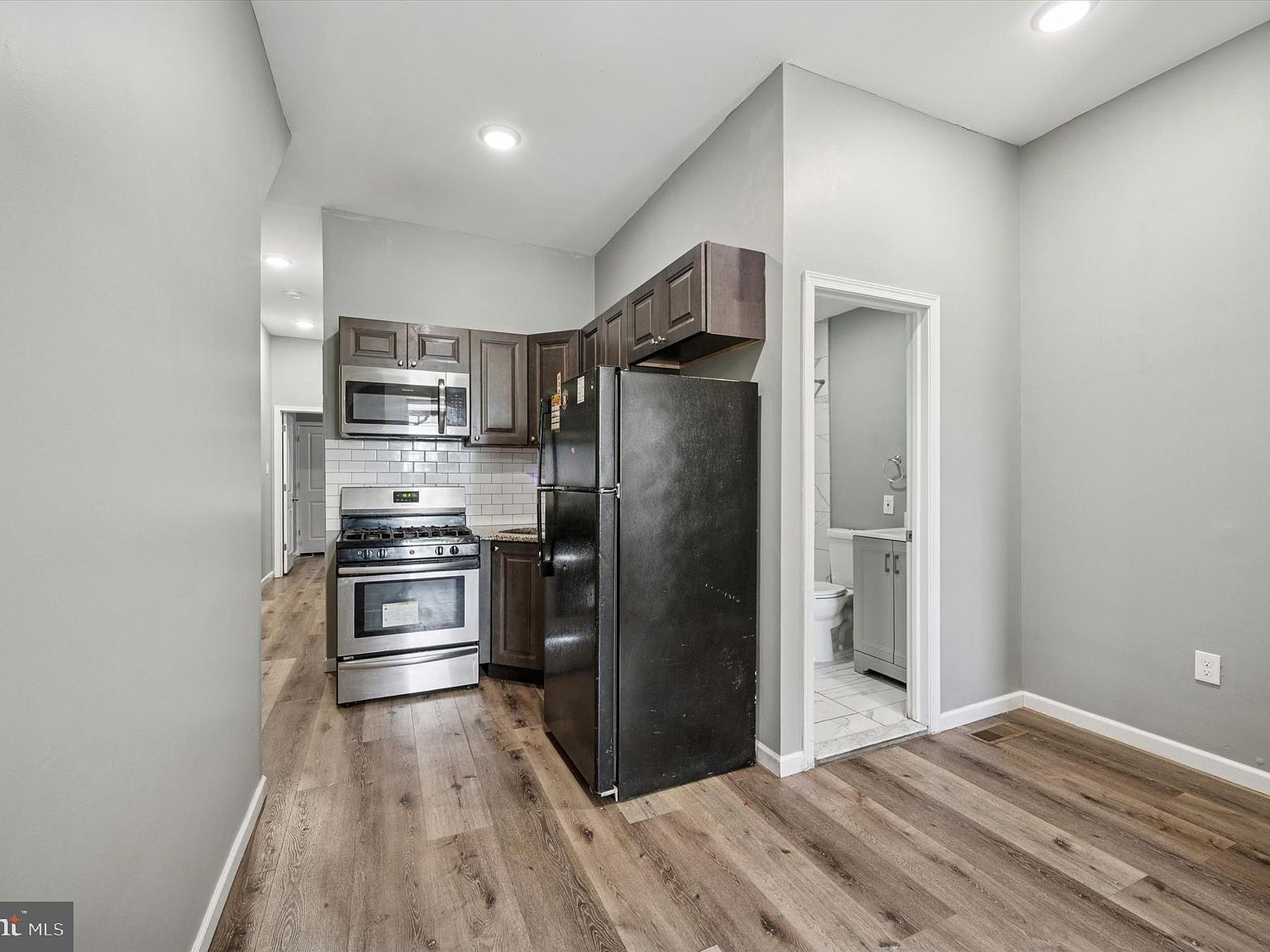 783 N 44th St Philadelphia, PA 19104 - Thumbnail 5