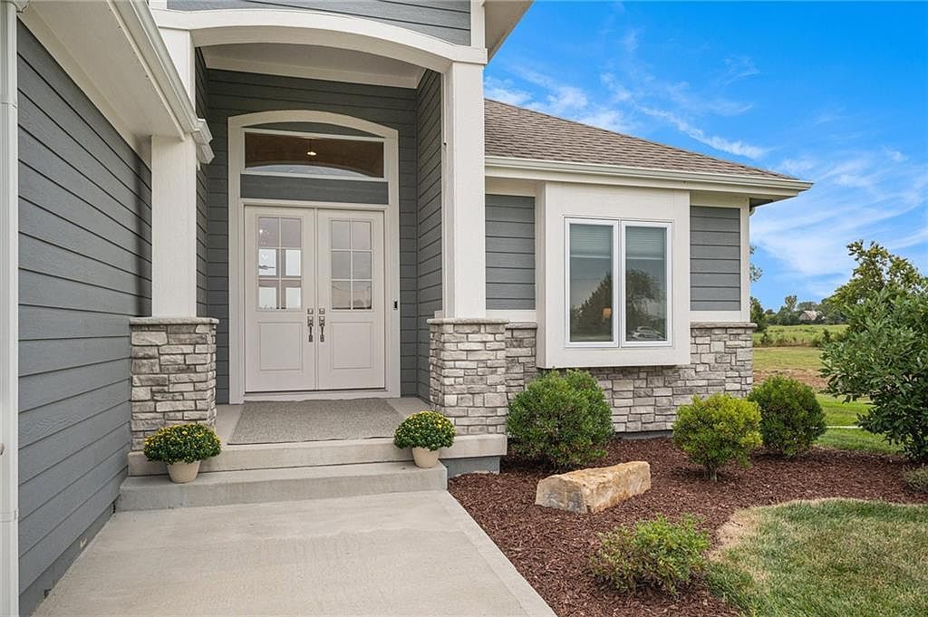 801 E 20th St Eudora, KS 66025 - Thumbnail 5