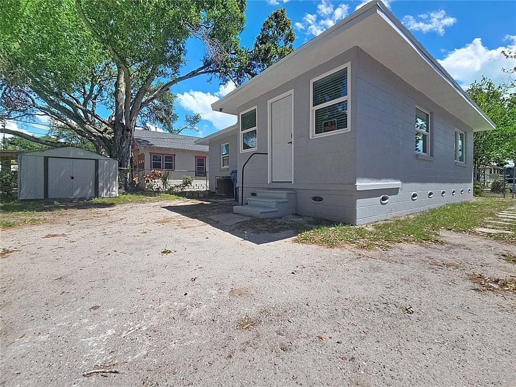 1035 15th Ave S Saint Petersburg, FL 33705 - Thumbnail 5