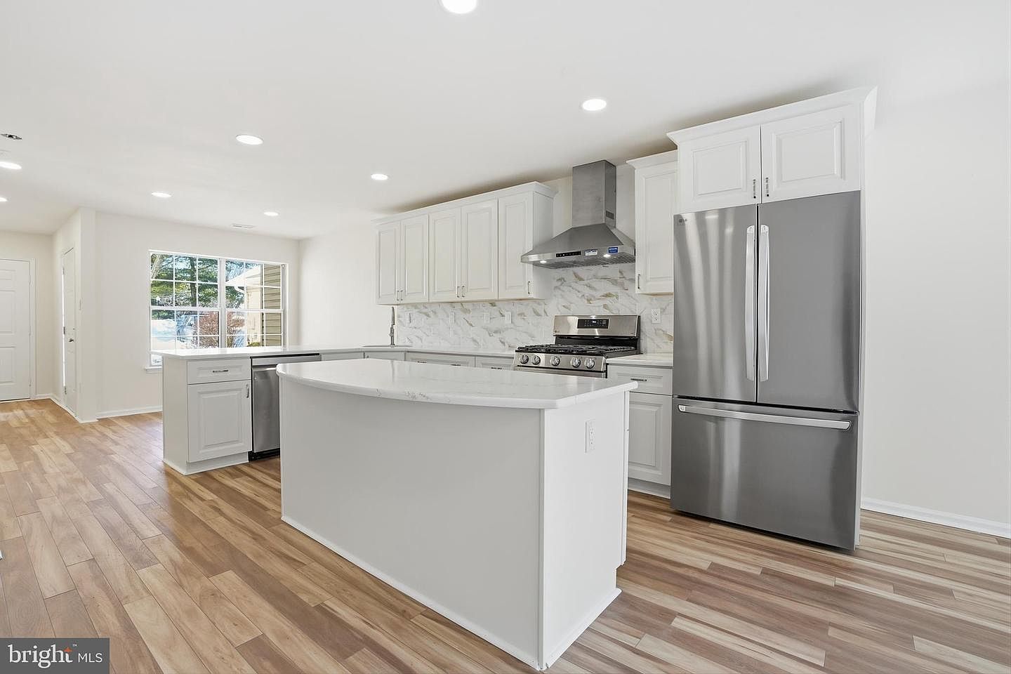 1004 Waterford Rd Yardley, PA 19067 - Thumbnail 5