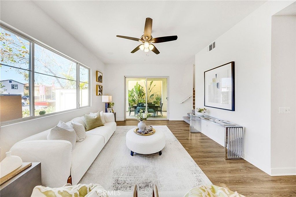 104 Interval Irvine, CA 92618 - Thumbnail 5