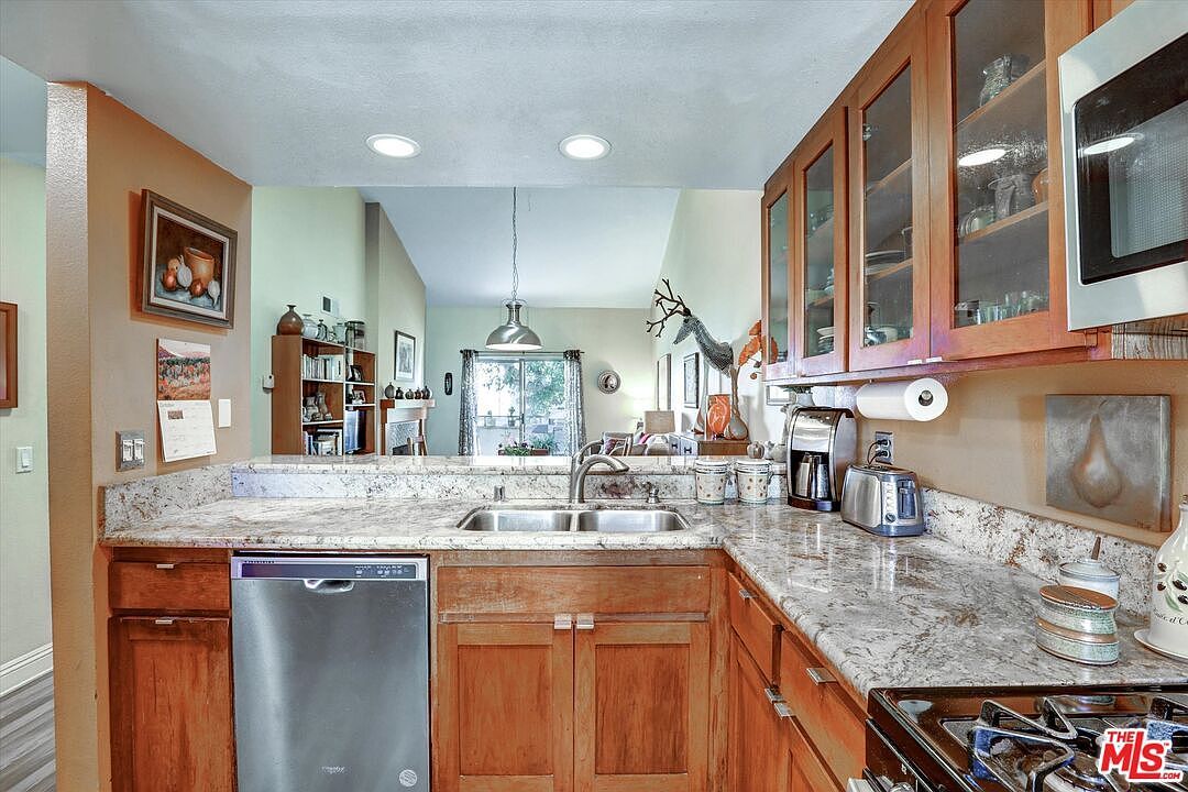 645 Chestnut Ave APT 316 Long Beach, CA 90802 - Thumbnail 5