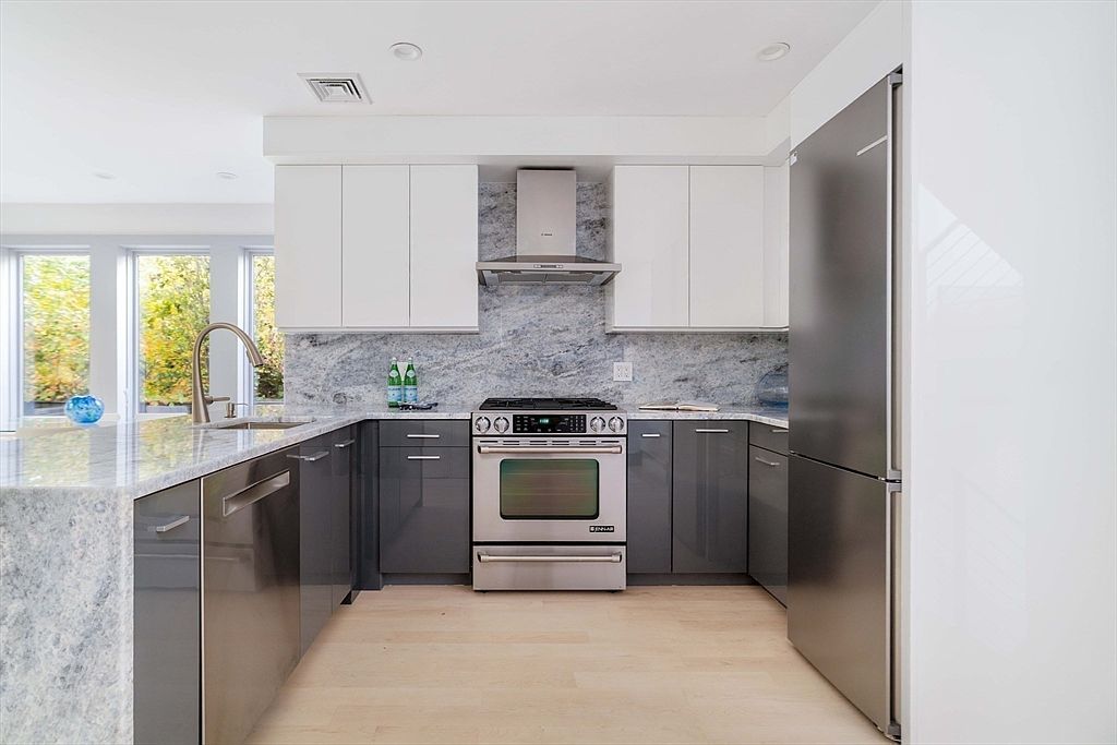 53 Jay St #2 Cambridge, MA 02139 - Thumbnail 5