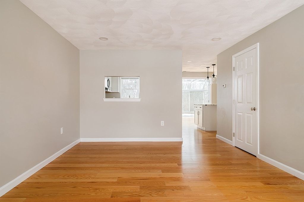 76 Juniper Ln #76 Tewksbury, MA 01876 - Thumbnail 5