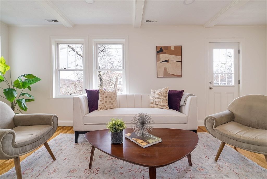 652 Belmont St #2 Watertown, MA 02472 - Thumbnail 5