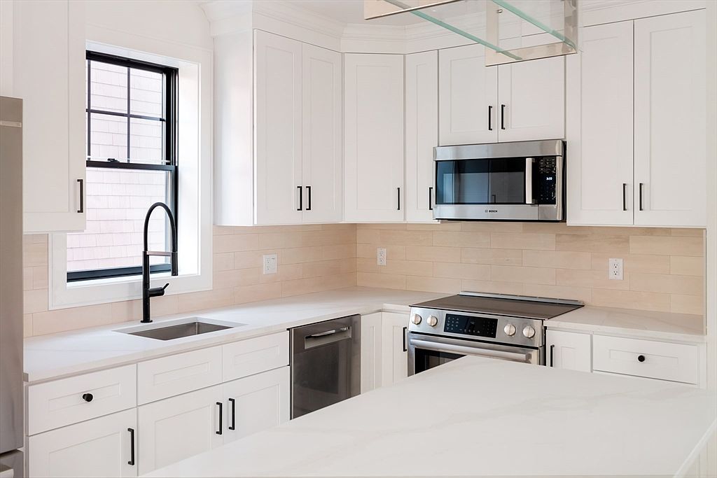 387 Norfolk St #1 Cambridge, MA 02139 - Thumbnail 5