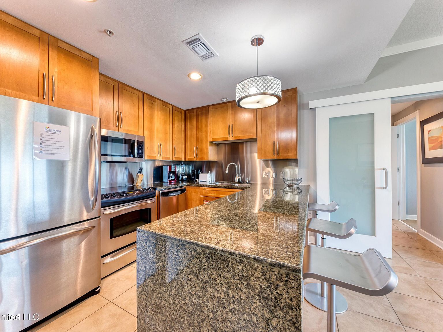 2060 Beach Blvd Unit 502 Biloxi, MS 39531 - Thumbnail 5