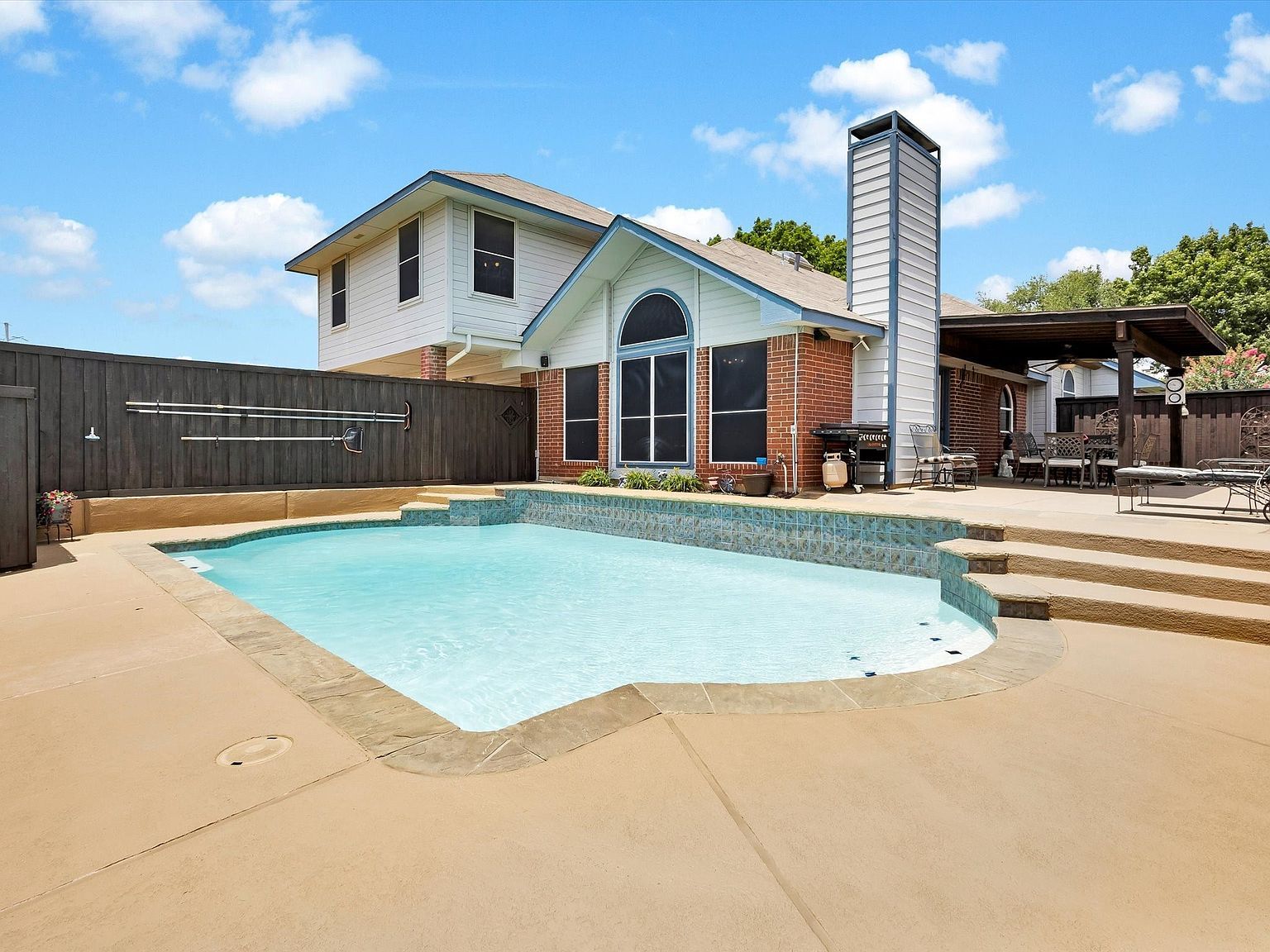 806 Red Oak Dr Lewisville, TX 75067 - Thumbnail 5