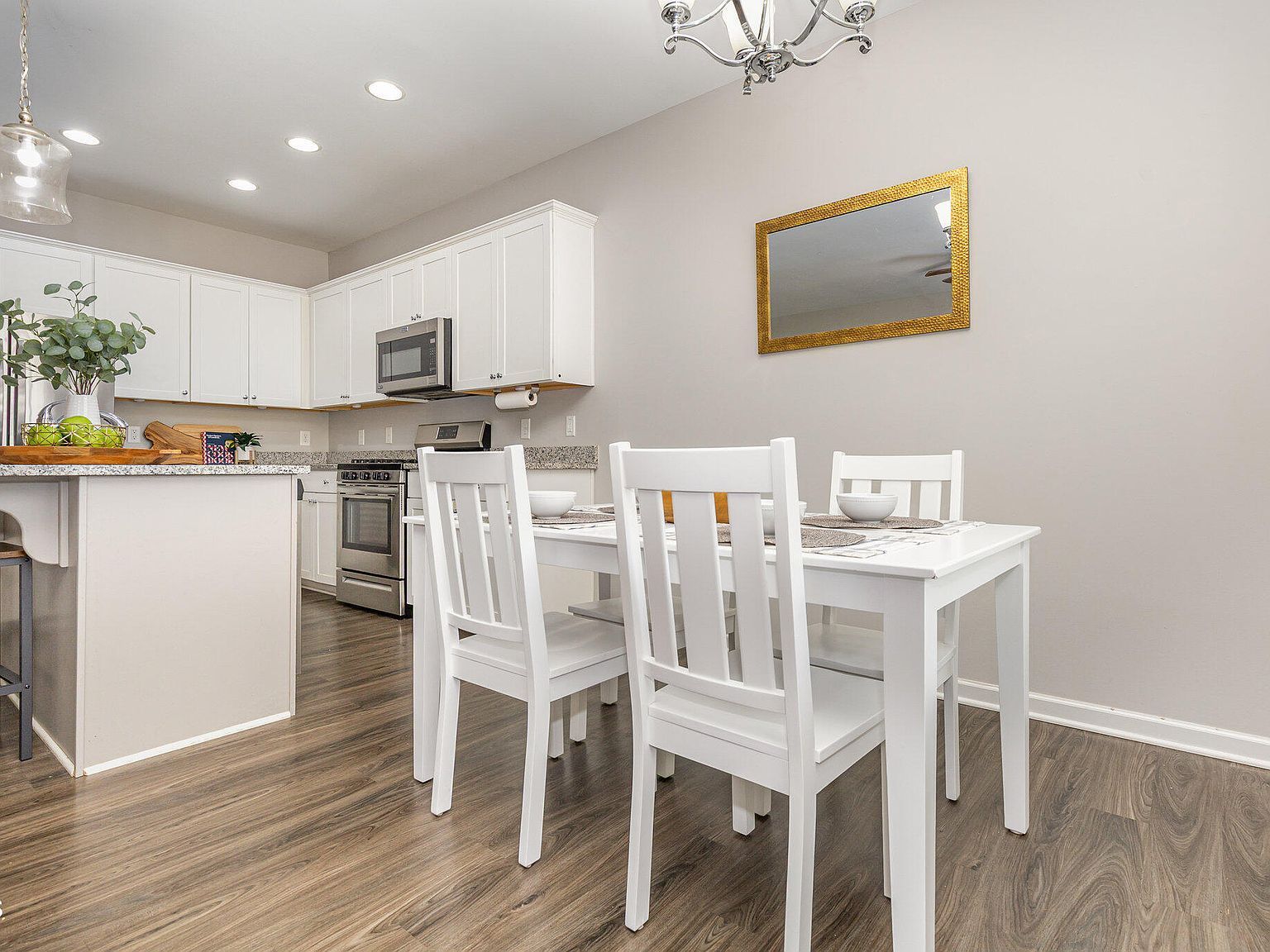 420 Cherry St Fuquay Varina, NC 27526 - Thumbnail 5