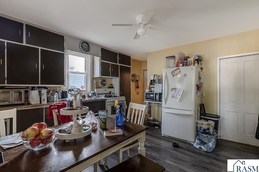 208 Dugan St S Welcome, MN 56181 - Thumbnail 5