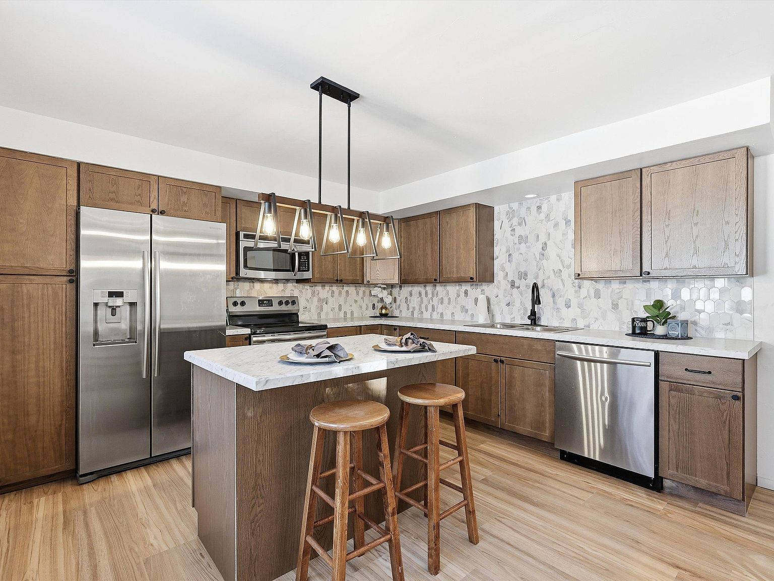 1237 E Calumet St Appleton, WI 54915 - Thumbnail 5