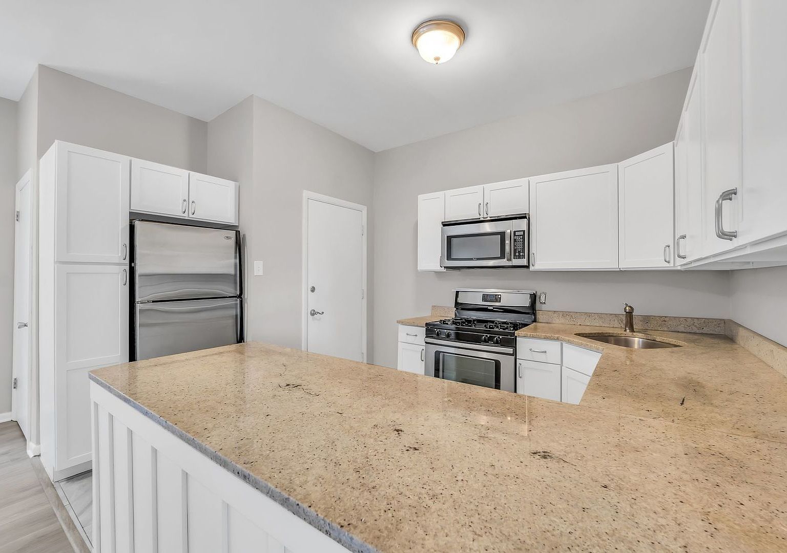 2116 W North Ave APT 3N Chicago, IL 60647 - Thumbnail 5