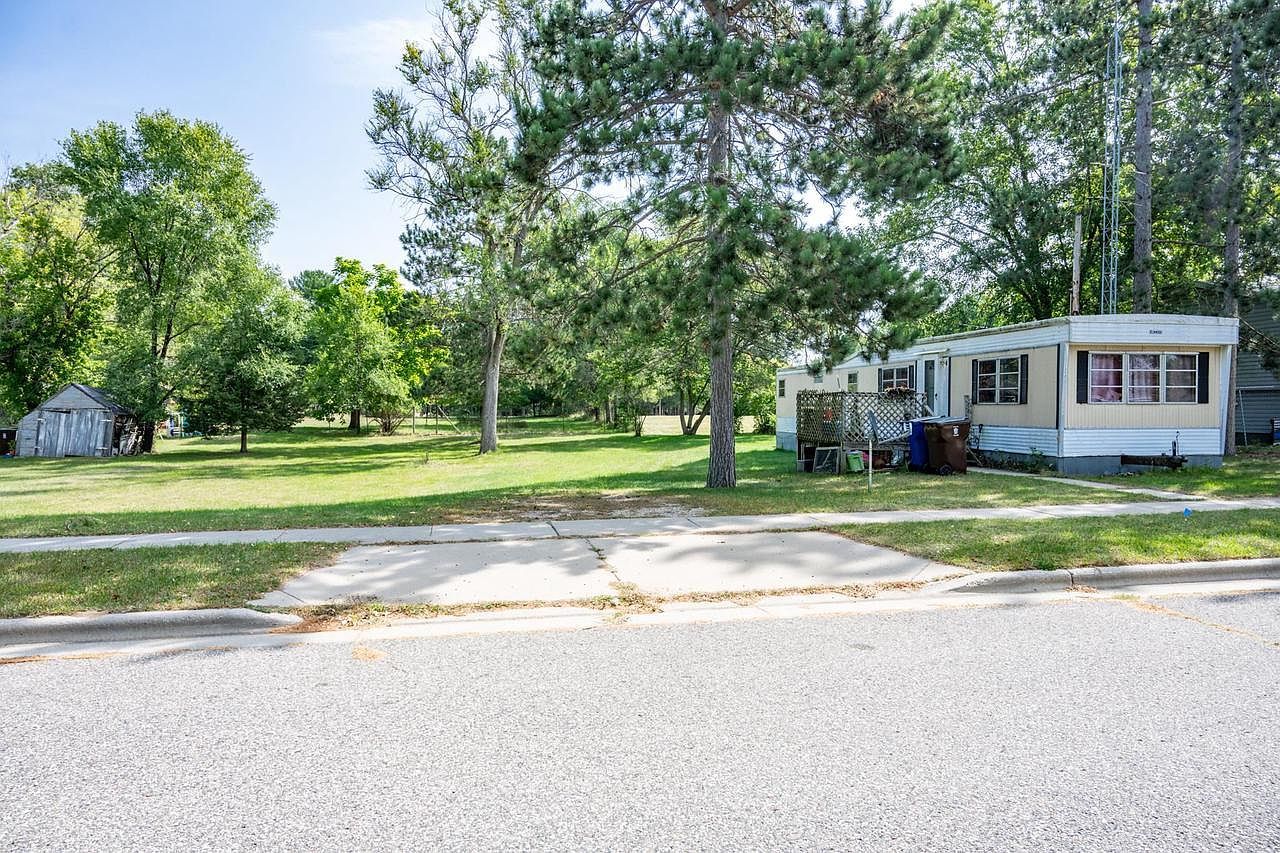 224 S Watts St Adams, WI 53910 - Thumbnail 5