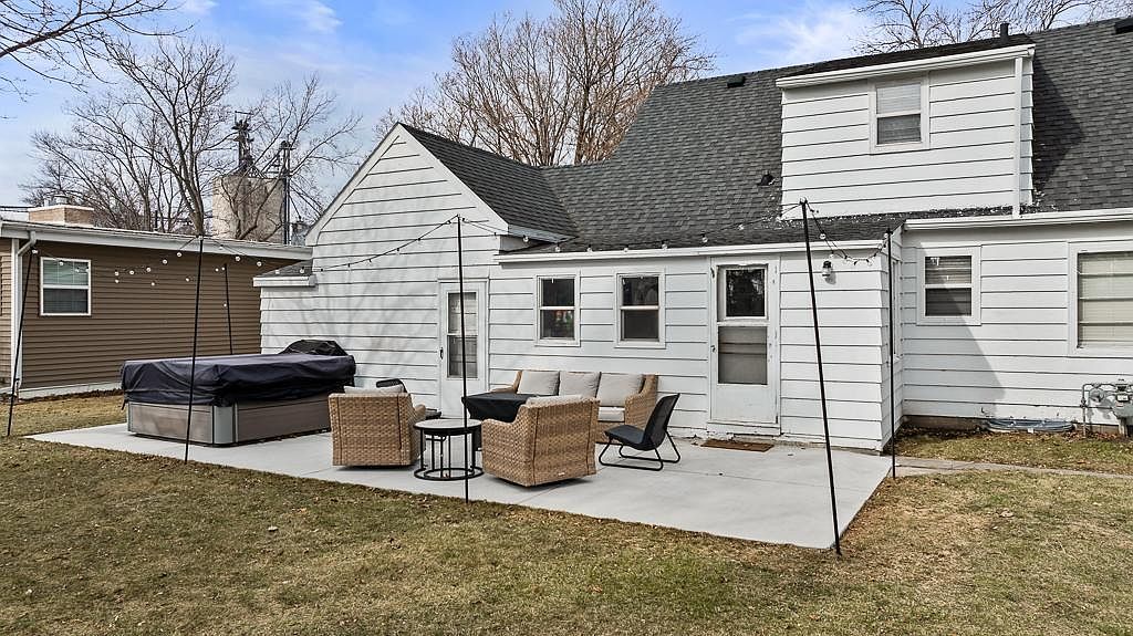 301 S Oak St Hendricks, MN 56136 - Thumbnail 5