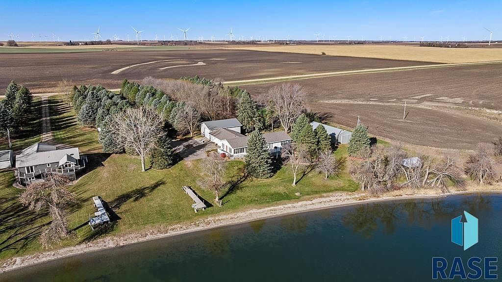 2424 County Road 101 Rd Hendricks, MN 56136 - Thumbnail 5