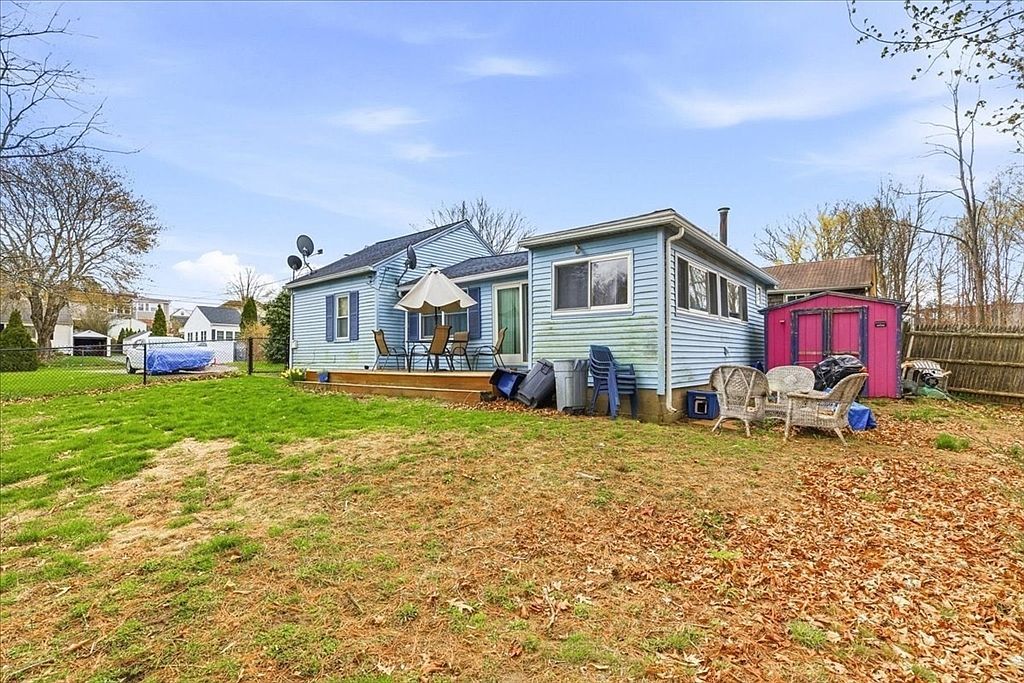 32 Elm Ave Holbrook, MA 02343 - Thumbnail 5