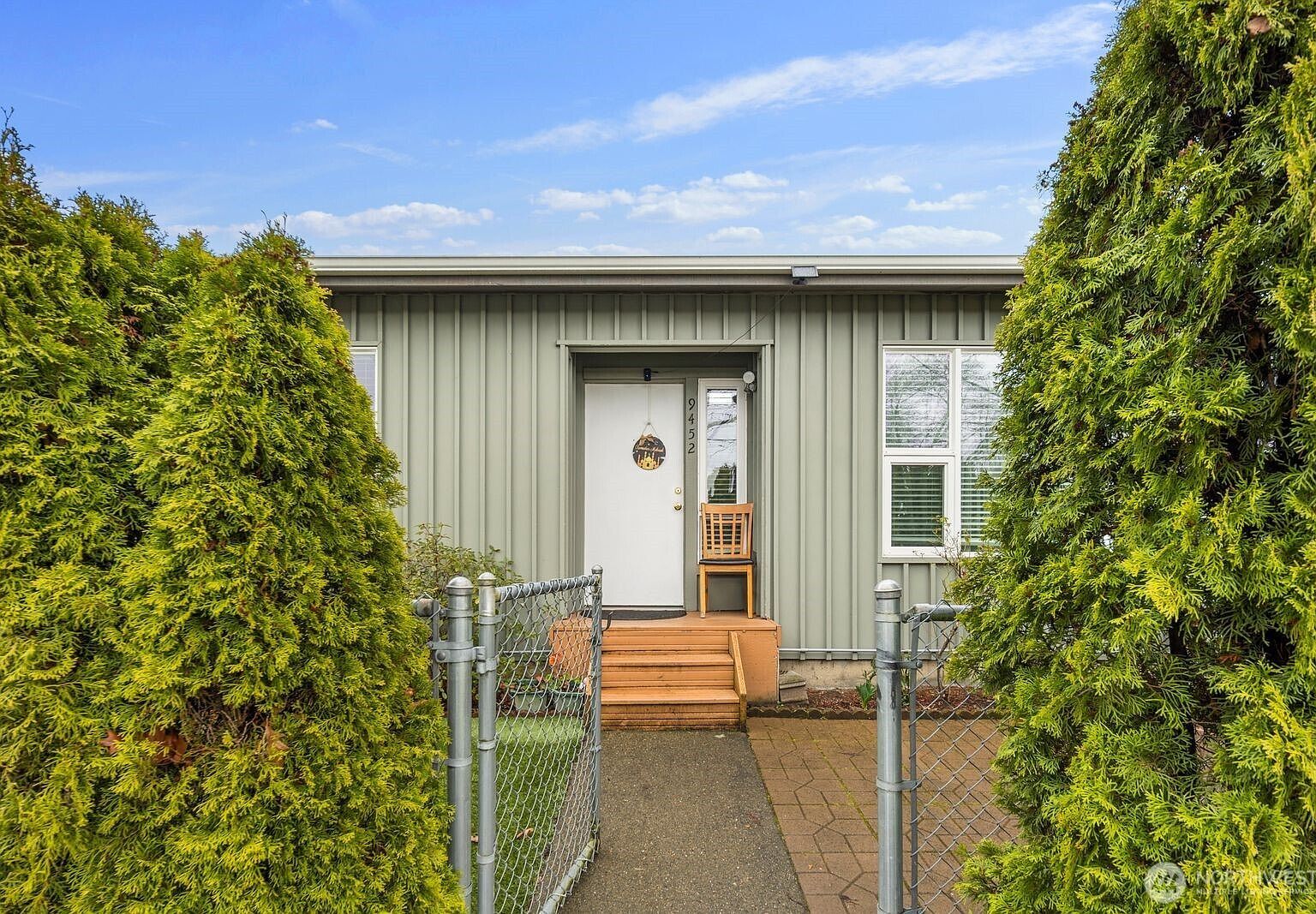 9452 25th Ave SW Seattle, WA 98106 - Thumbnail 5