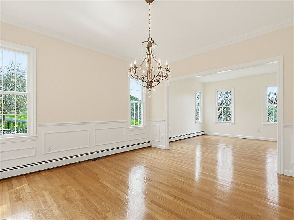 9 Hunter Ln Medway, MA 02053 - Thumbnail 5