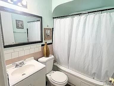 9776 Dennis Dr Saint Louis, MO 63136 - Thumbnail 5