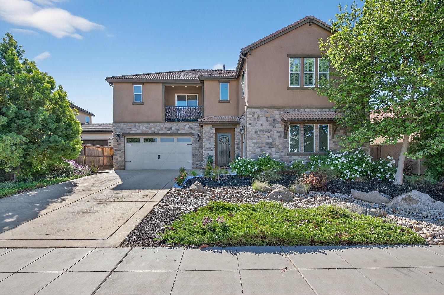 638 Mesa Dr S Madera, CA 93636 - Thumbnail 5