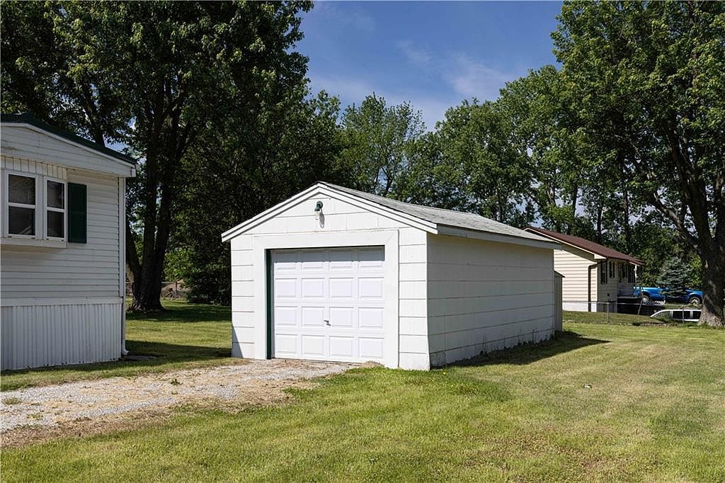 309 North St Windsor, MO 65360 - Thumbnail 5