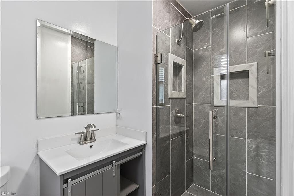 3017 Guenevere Dr Chesapeake, VA 23323 - Thumbnail 5