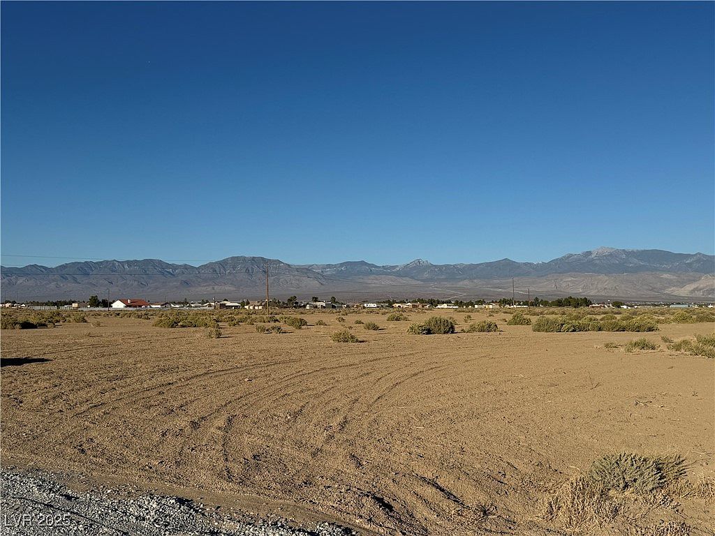 3721 S Woodchips Rd Pahrump, NV 89048 - Thumbnail 5