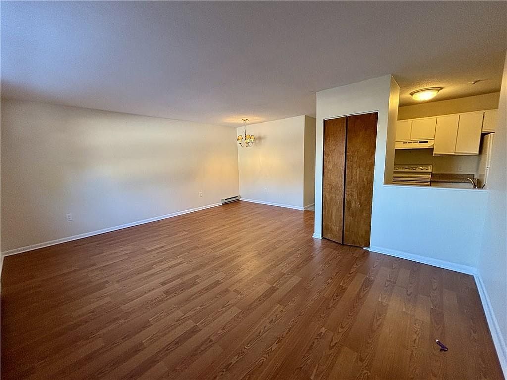 19 Apache Dr #F Westerly, RI 02891 - Thumbnail 5