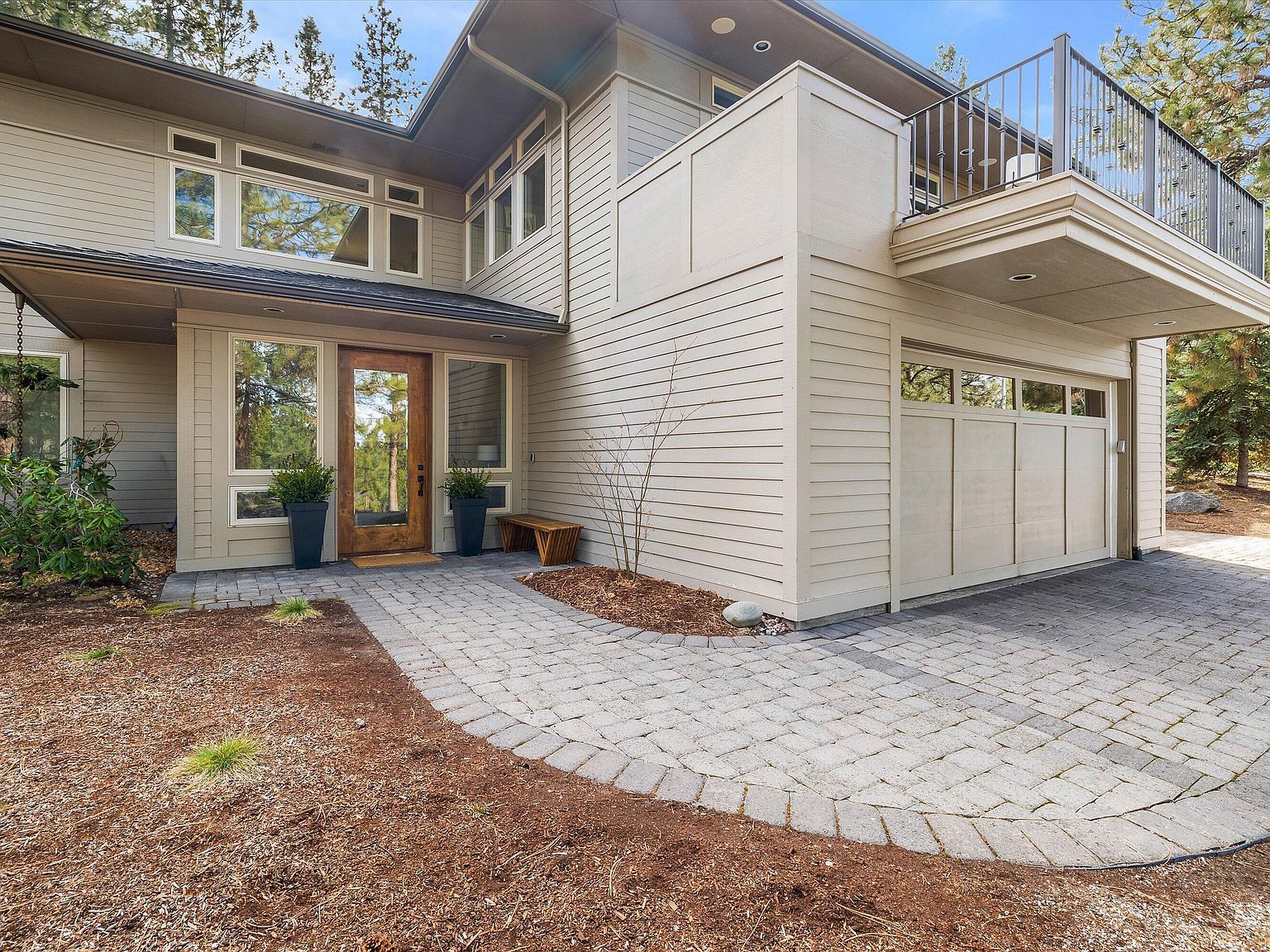 2589 NW Champion Cir Bend, OR 97703 - Thumbnail 5