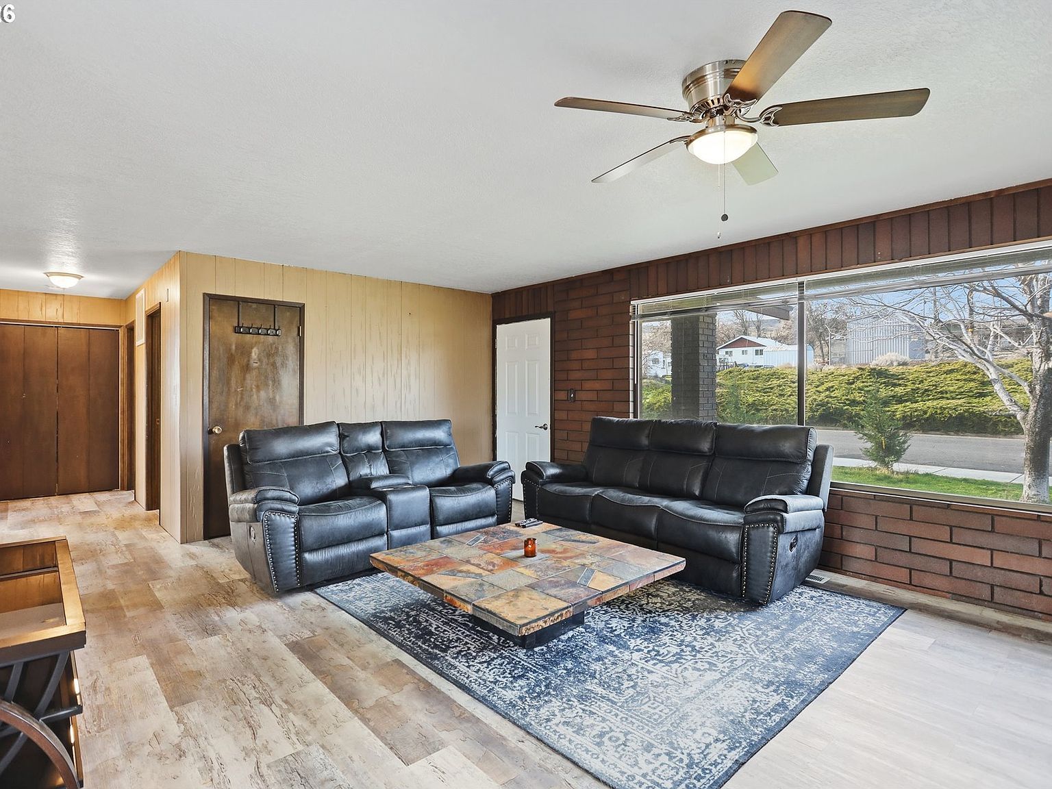 1100 W 2nd St Arlington, OR 97812 - Thumbnail 5