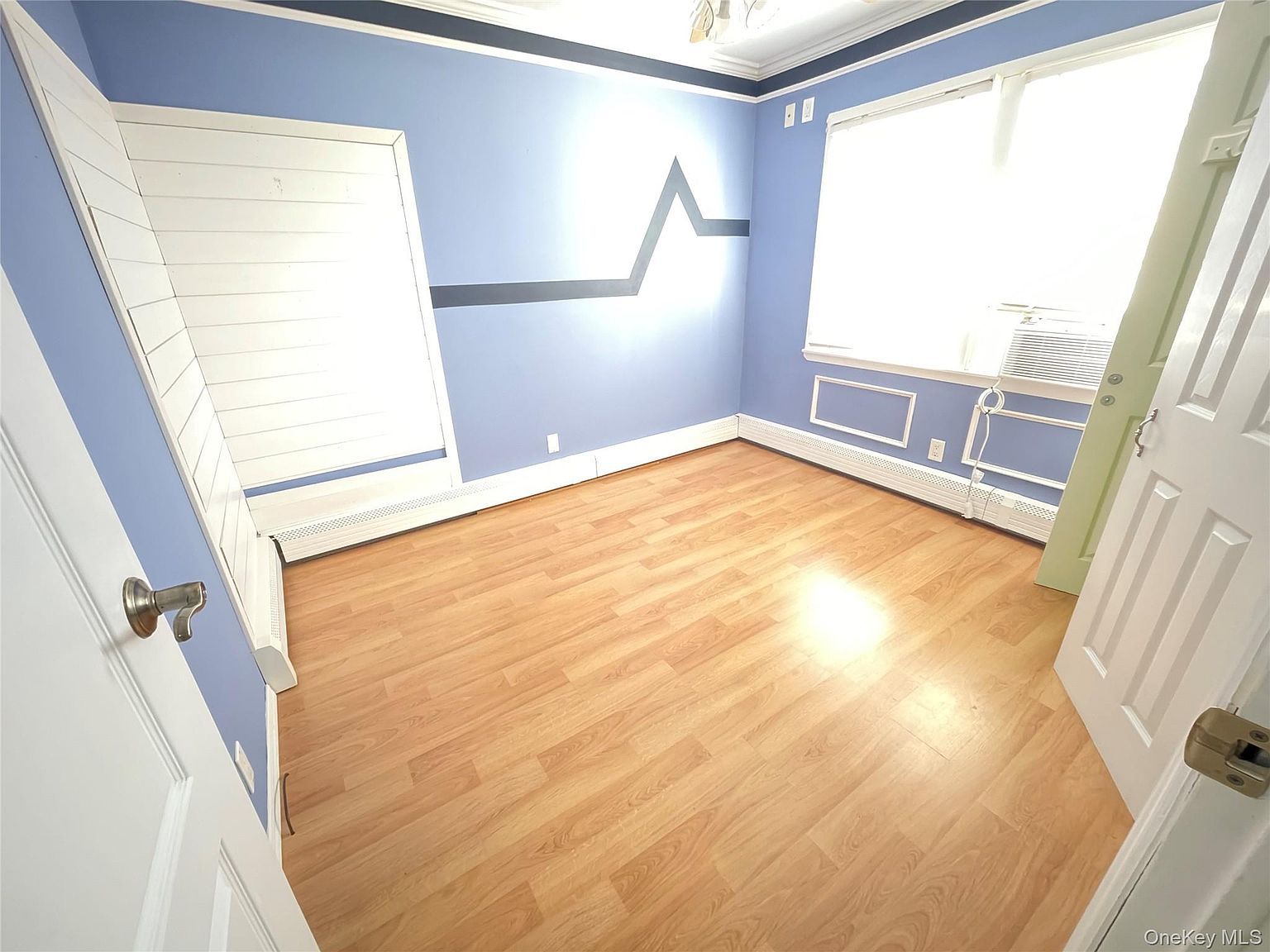 22 Herman Ave North Babylon, NY 11703 - Thumbnail 5