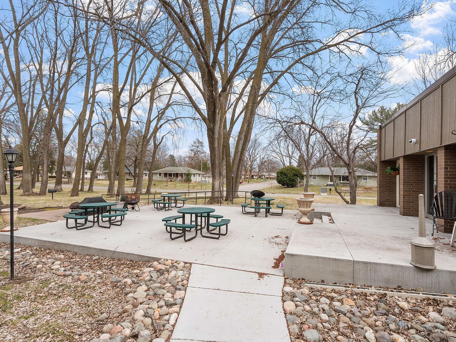 2800 Hamline Ave N APT 329 Roseville, MN 55113 - Thumbnail 5