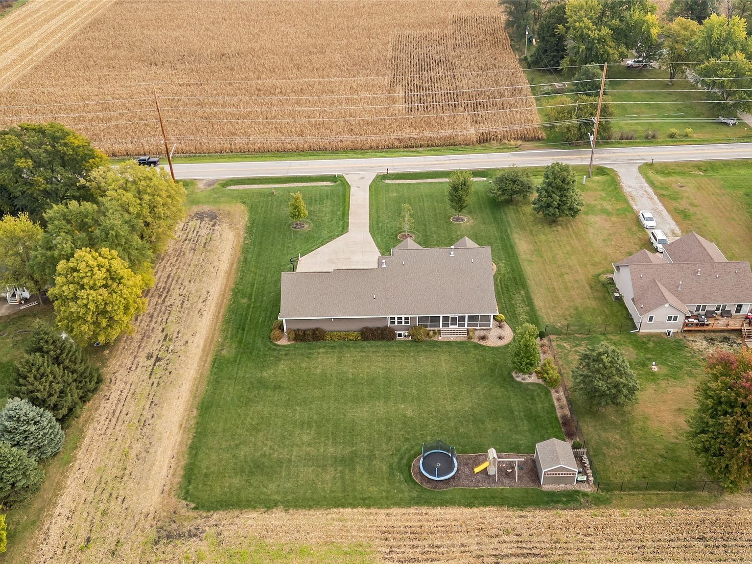 706 Pleasant St SE Bondurant, IA 50035 - Thumbnail 5