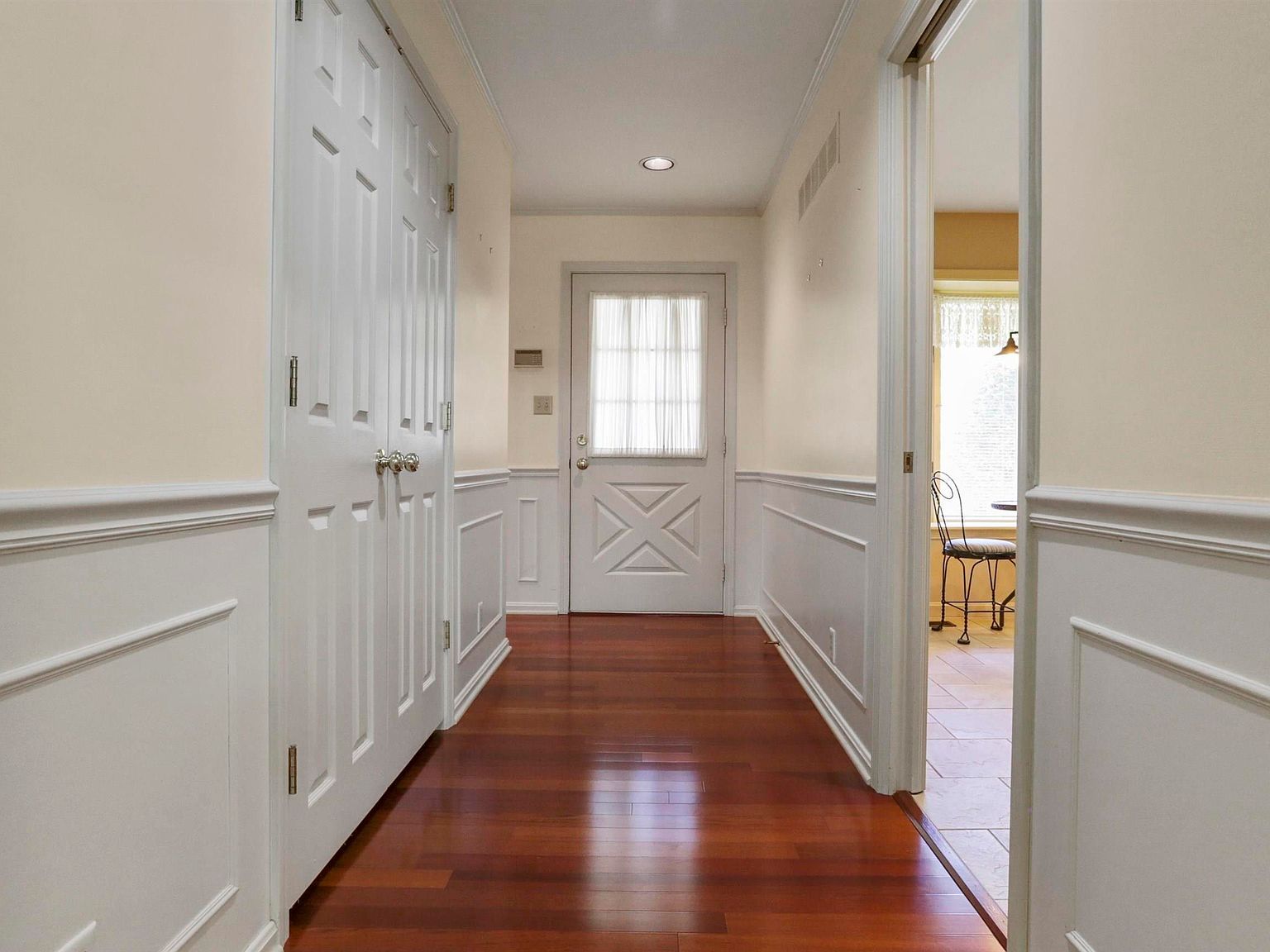 1335 Timberlake Rd Evansville, IN 47710 - Thumbnail 5