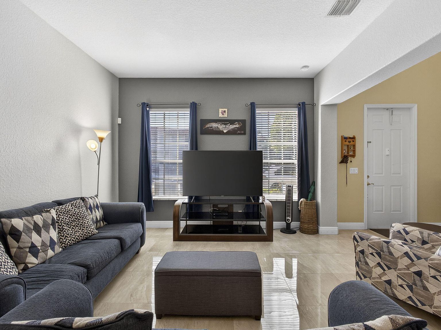 2520 NW 4th St Boynton Beach, FL 33426 - Thumbnail 5