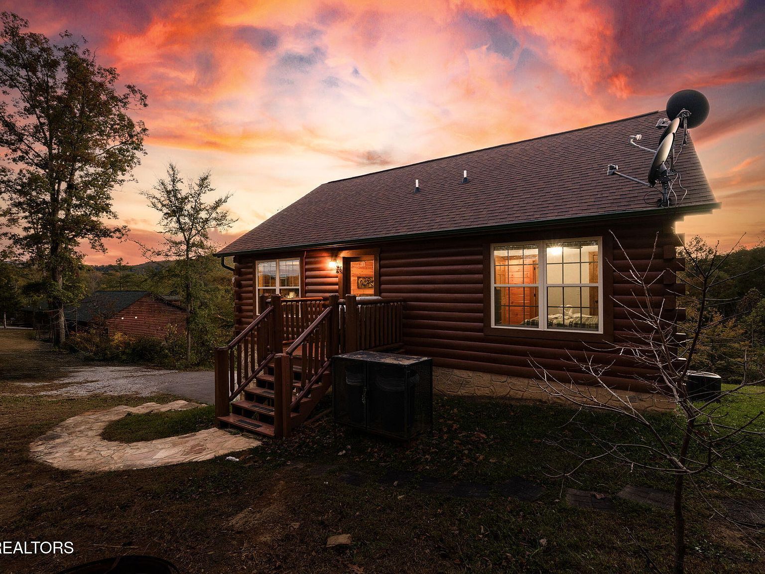 670 Magic Kingdom Ln Sevierville, TN 37876 - Thumbnail 5