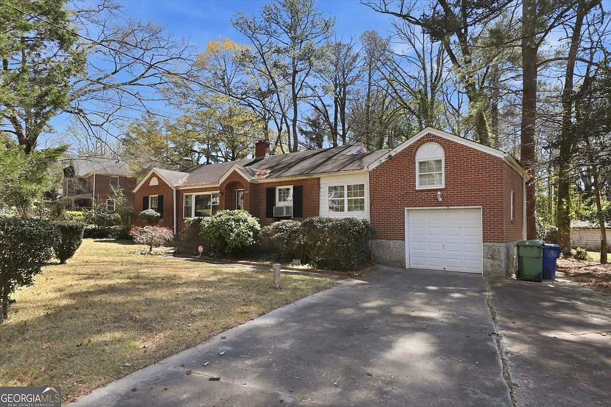 1930 Cummings Dr SW Atlanta, GA 30311 - Thumbnail 5