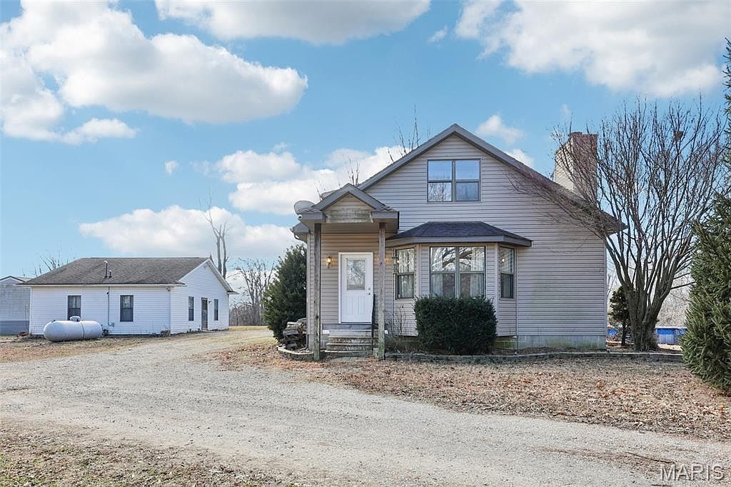 8602 E Kirsch Rd Troy, IL 62294 - Thumbnail 5