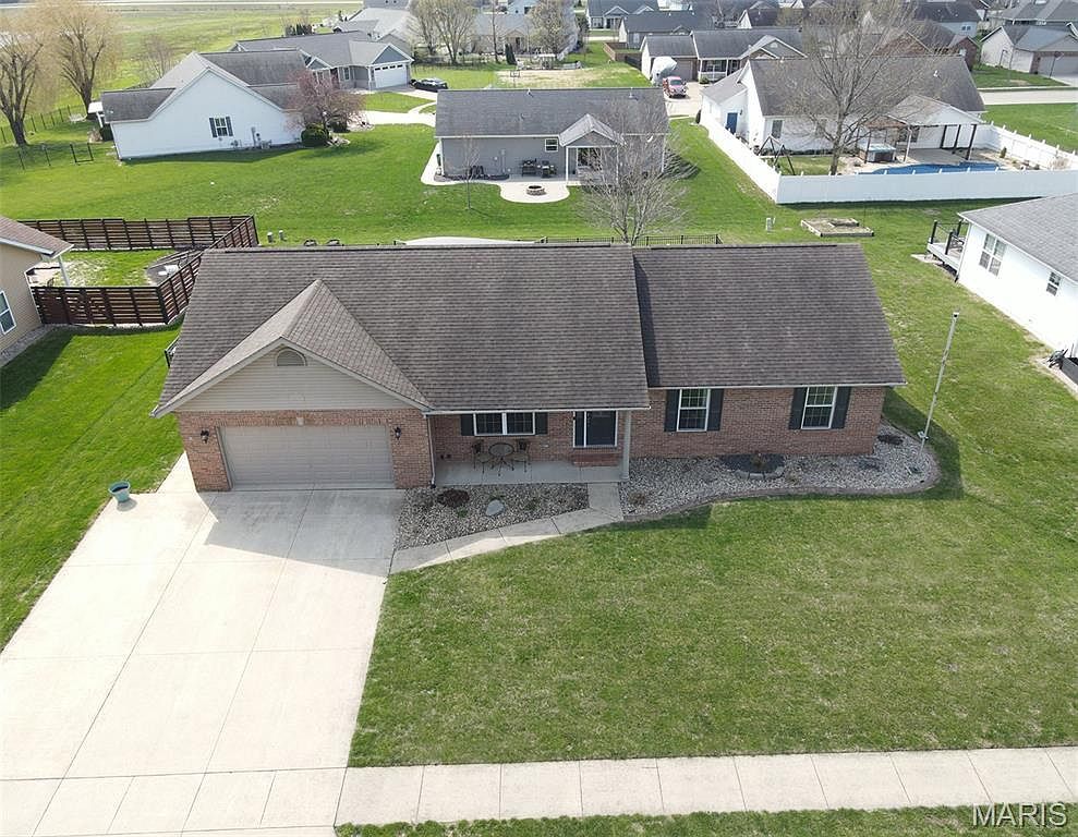10004 Holy Cross Ln Breese, IL 62230 - Thumbnail 5