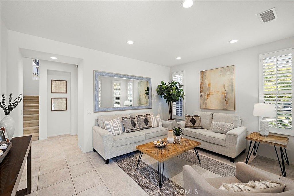 63 Tuberose St Mission Viejo, CA 92694 - Thumbnail 5