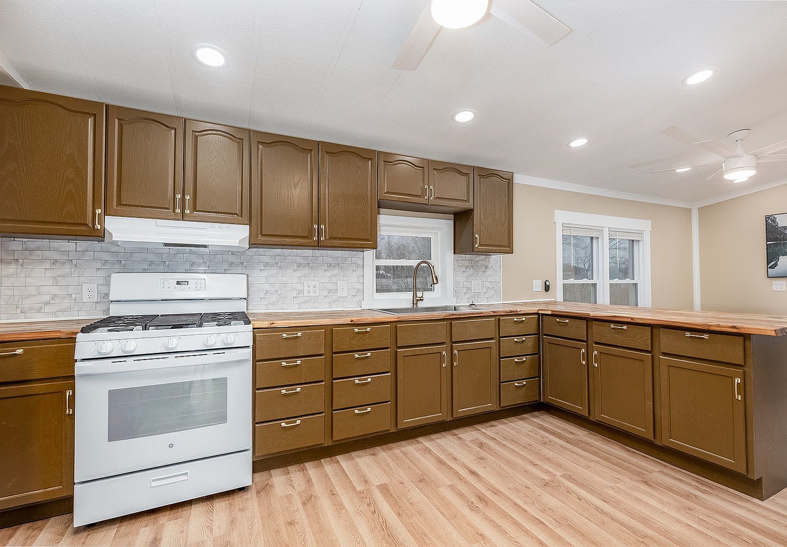 133 South St Seneca, IL 61360 - Thumbnail 5